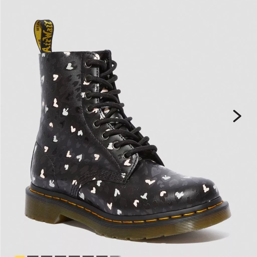 Dr.Marten’s 1460 Pascal Wild Hearts Combat Boots - Picture 6 of 6